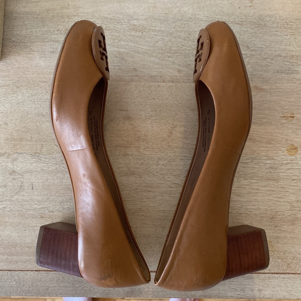 Tory Burch Cognac Leather Logo Ballet Flats - Picture 3 of 5